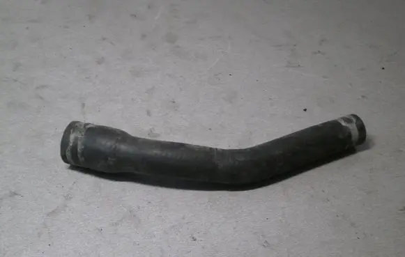 Mercedes-Benz ML W163 Engine coolant pipe/hose 6282031782