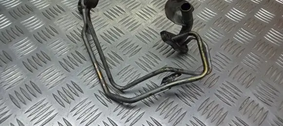 Nissan Almera Tino Turbo turbocharger oiling pipe/hose