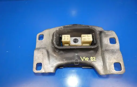 Volvo V40 Gearbox mount 322A69A