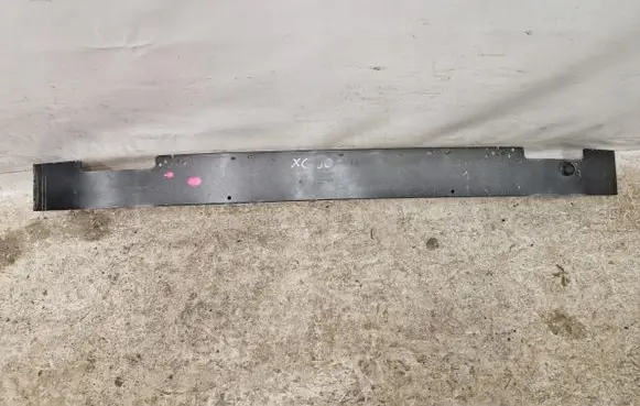 Volvo XC90 Front bumper support beam 