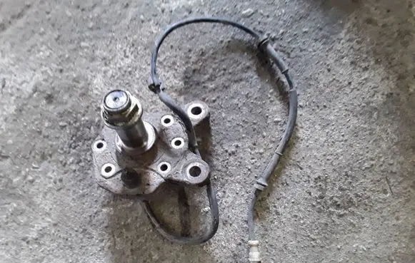 Renault Espace III Rear wheel hub
