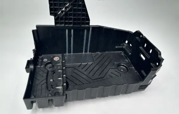 Peugeot 2008 II Battery box tray 9823533180
