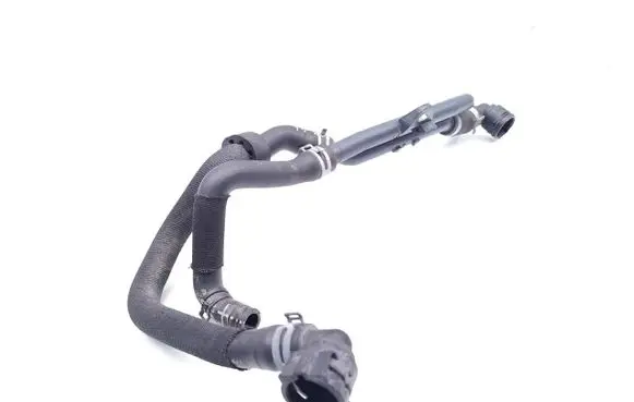 Audi A3 8Y Engine coolant pipe/hose 3Q0121070S