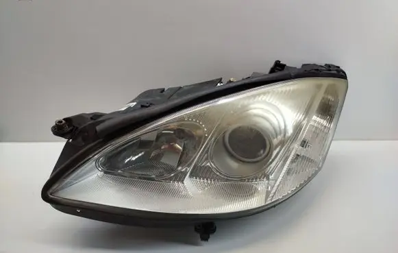 Mercedes-Benz S W221 Headlight/headlamp A2218202161