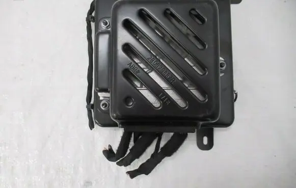 Renault Clio IV Sound amplifier 280630487R