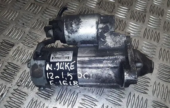 Nissan Juke I F15 Starter motor 8200584675