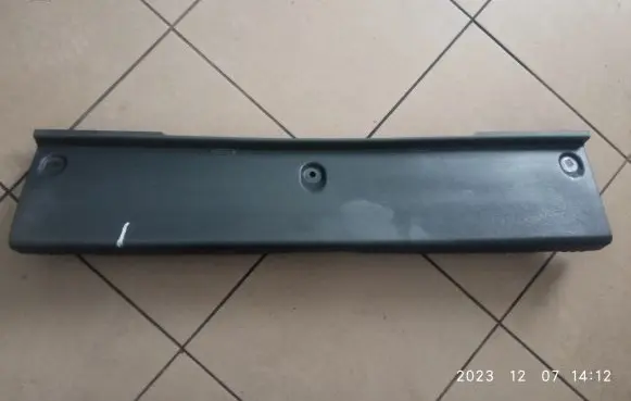 Subaru Legacy Tailgate trim 94511AG050 94062AC000