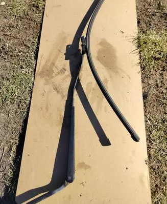 Renault Espace IV Front wiper blade arm 8200014896