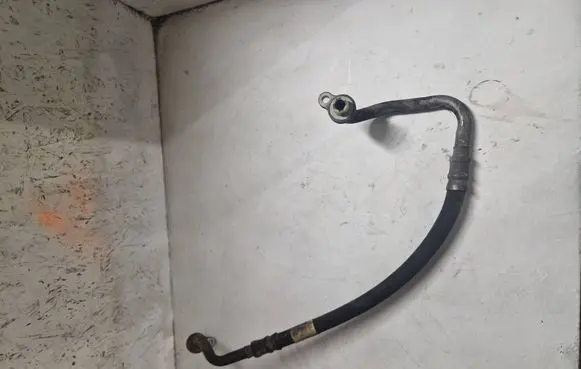 Volvo V70 Air conditioning (A/C) pipe/hose 31250476