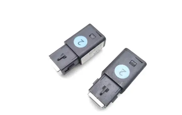 Opel Mokka B USB socket connector 98217039DX 9824334377