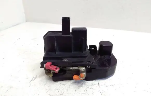 Jeep Grand Cherokee (WJ) Front door lock