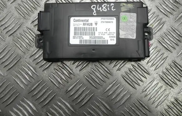 Maserati Ghibli Keyless (KESSY) go control unit/module 68193398AC G4812