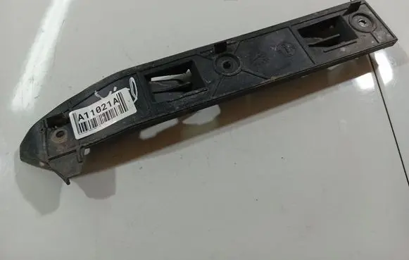 Volkswagen Bora Front bumper mounting bracket 1J5807183A
