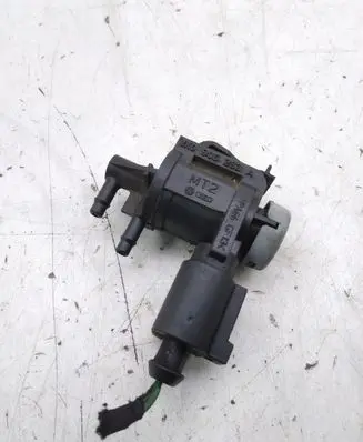 Volkswagen Tiguan Turbo solenoid valve 1K0906283A