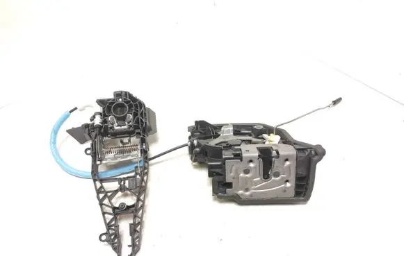 BMW X5 F15 Front door lock 7362784