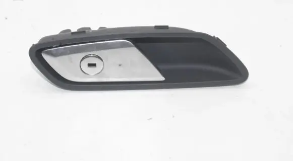 Audi A7 S7 4K8 Glove box