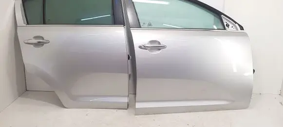 KIA Sportage Front door