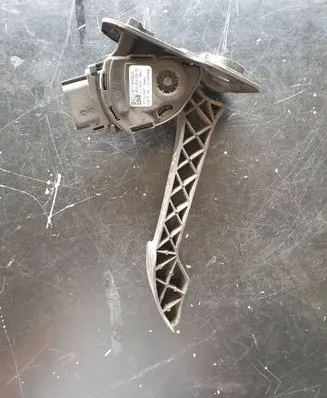 Ford Transit Accelerator throttle pedal 6C119F836CC 6PV00923810