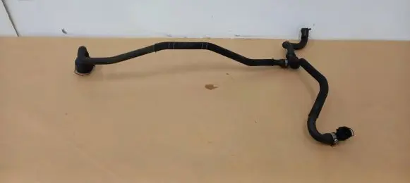 BMW i3 Engine coolant pipe/hose 7616030