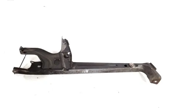 Toyota Corolla Verso E121 Radiator support slam panel bracket 53208-13050