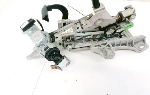 Mazda 3 II Steering wheel axle BBP3