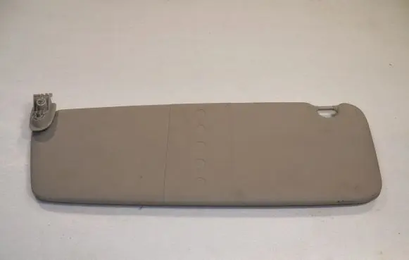 Renault Trafic III (X82) Sun visor