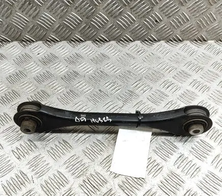 Volkswagen PASSAT B8 Rear upper control arm/wishbone 5Q0501529F