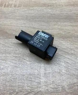 BMW 3 E46 Other relay 7506449 668636