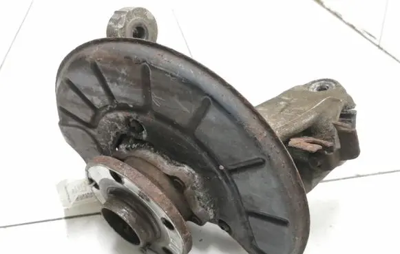 Volkswagen PASSAT B6 Front wheel hub spindle knuckle 3C0407258G 1K0615312F