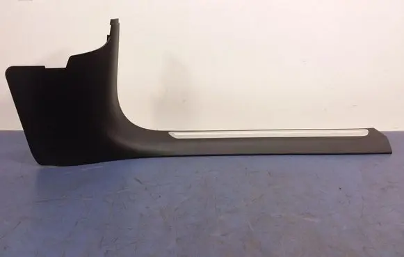 Audi A8 S8 D4 4H Foot area side trim 4H1867272