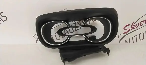 Renault Trafic III (X82) Dashboard trim 681010993R 93452433 93452434