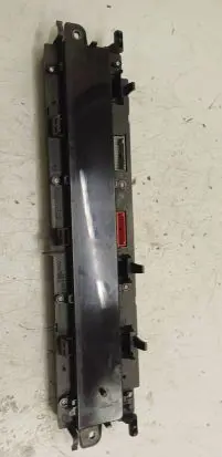 Speedometer (instrument cluster)
