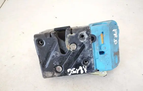 Volvo S80 Front door lock