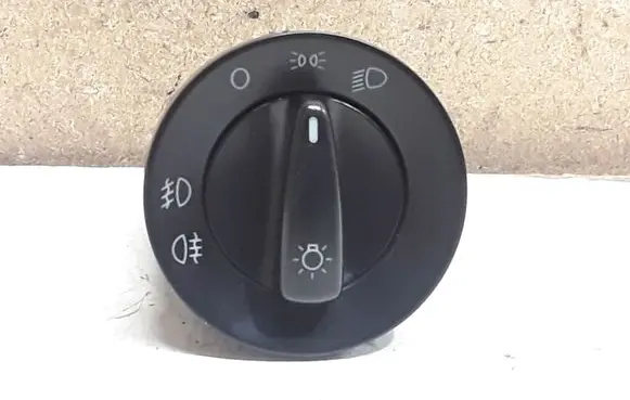 Skoda Fabia Mk2 (5J) Light switch 1U0941531D