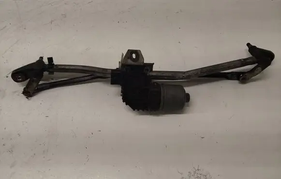 Audi A4 S4 B7 8E 8H Front wiper linkage 8E1955119