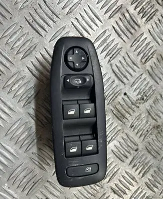 Peugeot 2008 I Electric window control switch 98242539ZD
