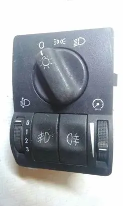 Opel Zafira A Light switch 90561377
