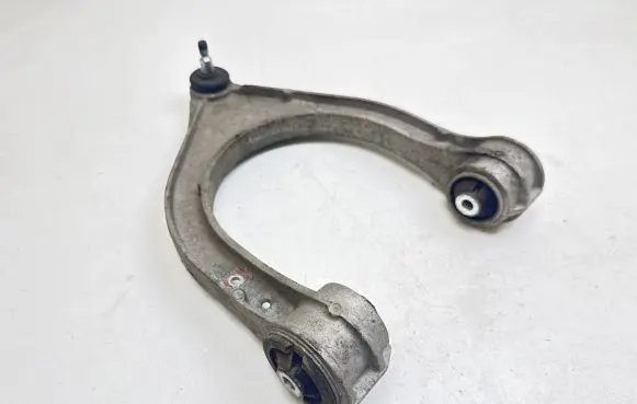 Mercedes-Benz S W220 Front upper control arm/wishbone 2203331301