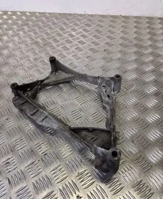 Volkswagen Crafter Engine mounting bracket 04L145173K
