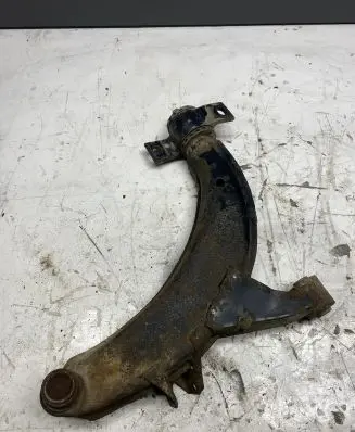Subaru Impreza I Front lower control arm/wishbone