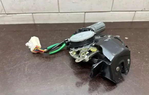 Mitsubishi Outlander Tailgate/trunk/boot lock/catch/latch 41232010080 1638000021