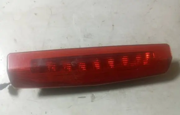 Opel Zafira B Third/center stoplight 13252463 499738052