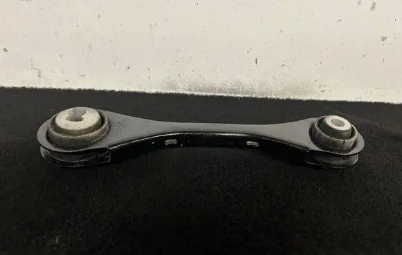 BMW i4 Rear upper control arm/wishbone 6878631