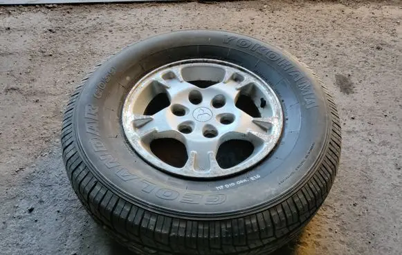 Mitsubishi Pajero R16 alloy rim J16X7