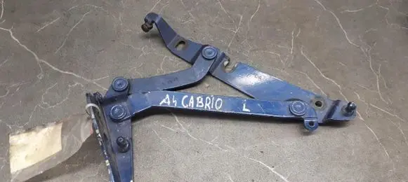 Audi A4 S4 B7 8E 8H Tailgate/trunk/boot hinge 8h0827301