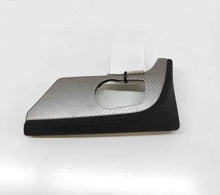 Dashboard glove box trim