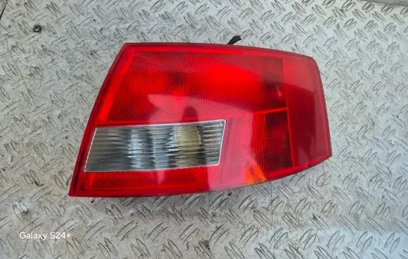 Audi A4 S4 B6 8E 8H Rear/tail lights 8H0945094A 157674 157680