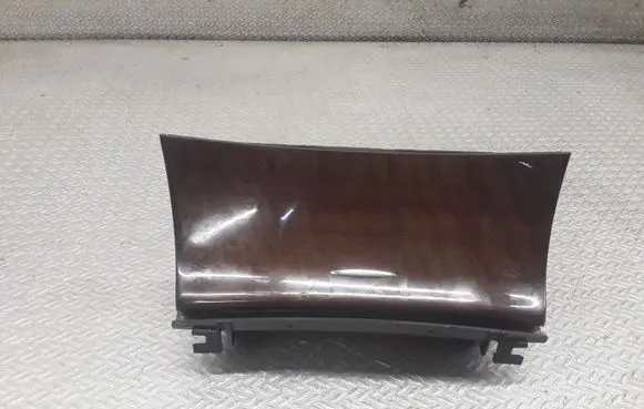 Mercedes-Benz E W211 Car ashtray 