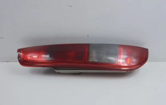 Ford Focus C-MAX Rear/tail lights 4M5113405F