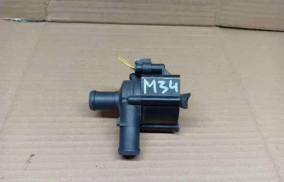 Audi Q7 4M Electric auxiliary coolant/water pump 06H121601M 704071210 16T1207720P